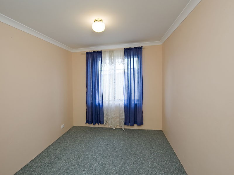 9/23 Royal Palm Drive, Warnbro WA 6169