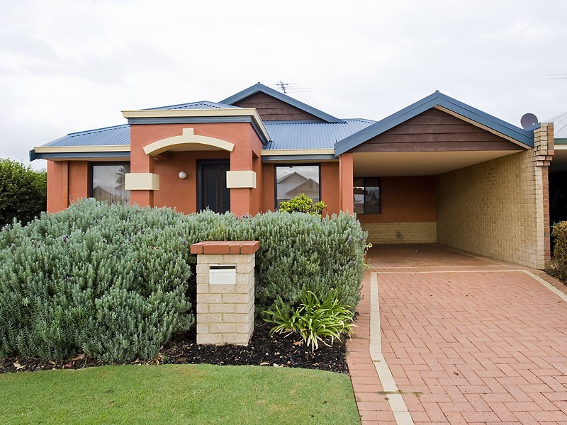 9/23 Royal Palm Drive, Warnbro WA 6169