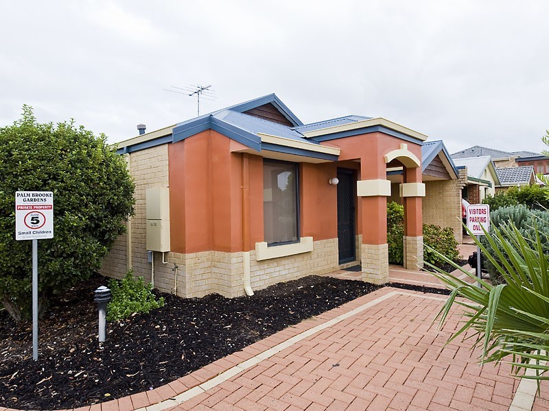 9/23 Royal Palm Drive, Warnbro WA 6169