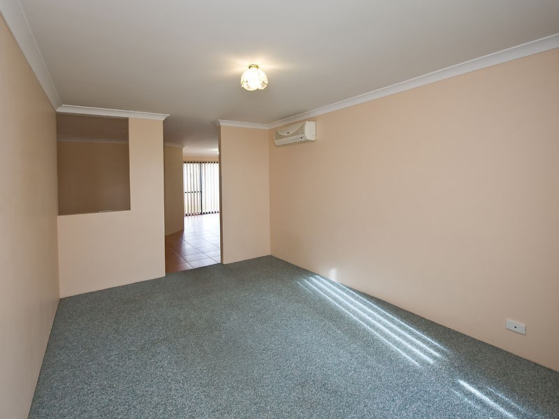 9/23 Royal Palm Drive, Warnbro WA 6169