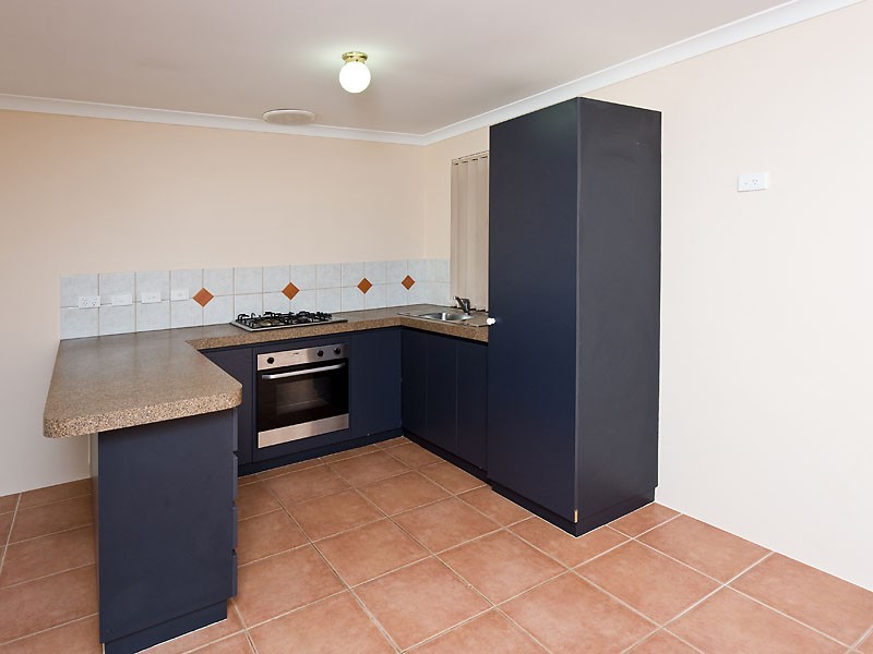 9/23 Royal Palm Drive, Warnbro WA 6169