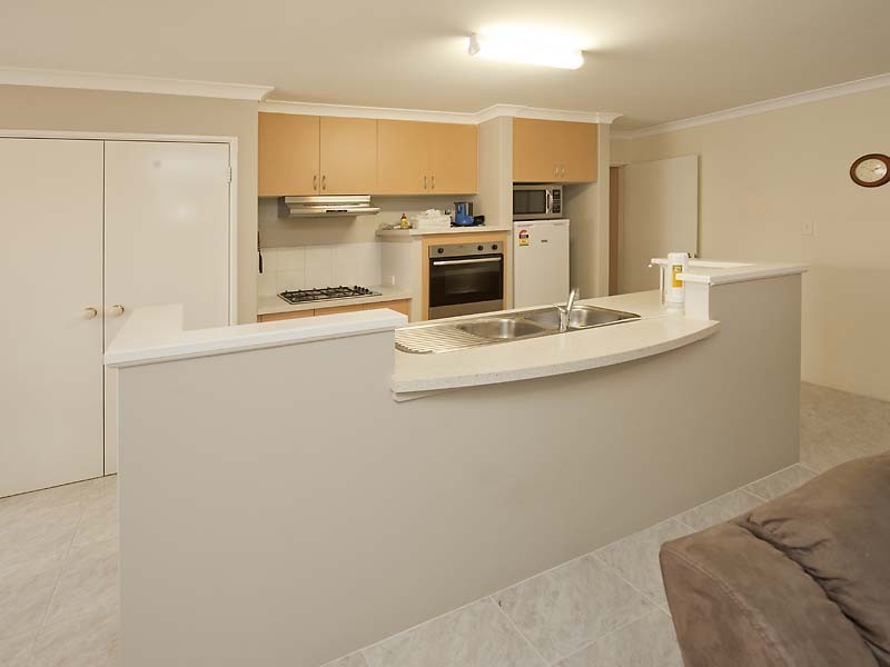 94 Montoro Drive, Port Kennedy WA 6172