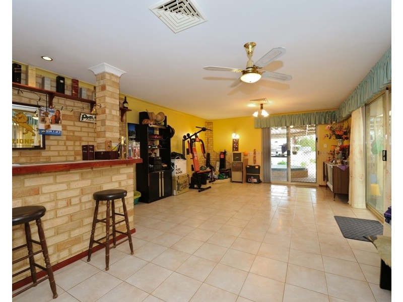 7 Kempton Grove, Clarkson WA 6030