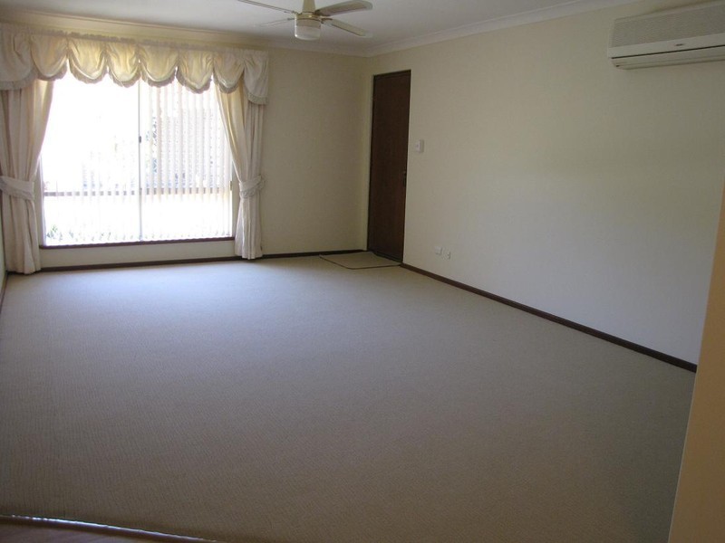 8/11 Louise Street, Rockingham WA 6168