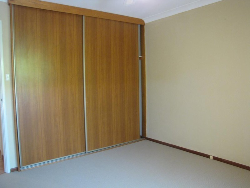 8/11 Louise Street, Rockingham WA 6168