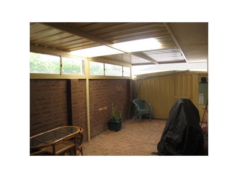 8/11 Louise Street, Rockingham WA 6168