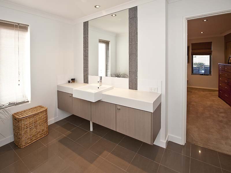 1/25 Victoria Street, Rockingham WA 6168