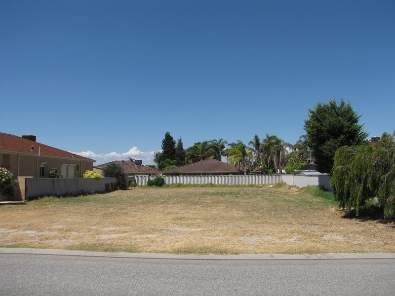 27 Diamantina Way, Rockingham WA 6168