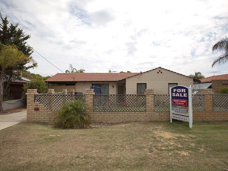 68 kurrajong Road, Safety Bay WA 6169