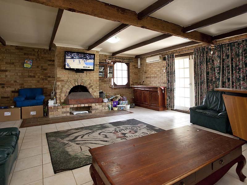 68 kurrajong Road, Safety Bay WA 6169