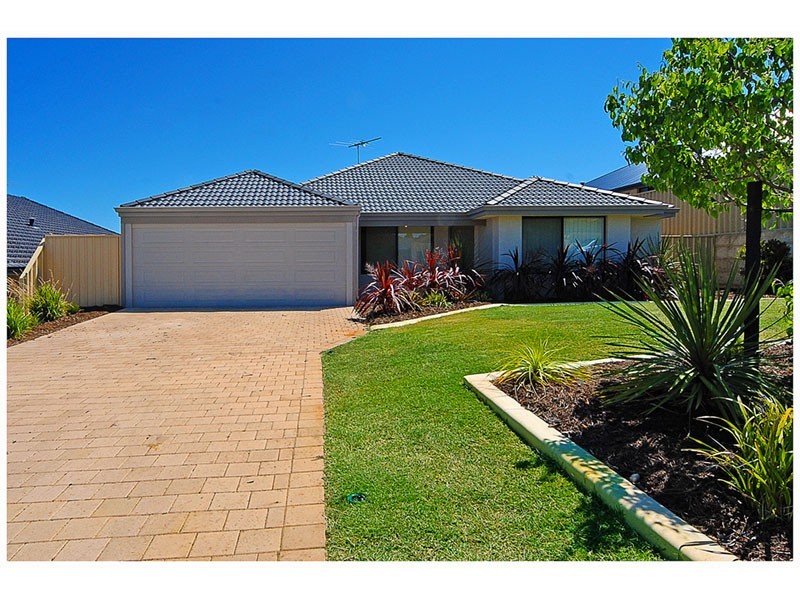 105 Ashley Road, Tapping WA 6065