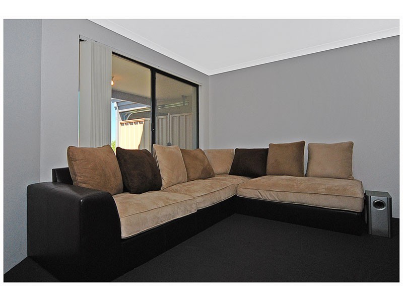 105 Ashley Road, Tapping WA 6065