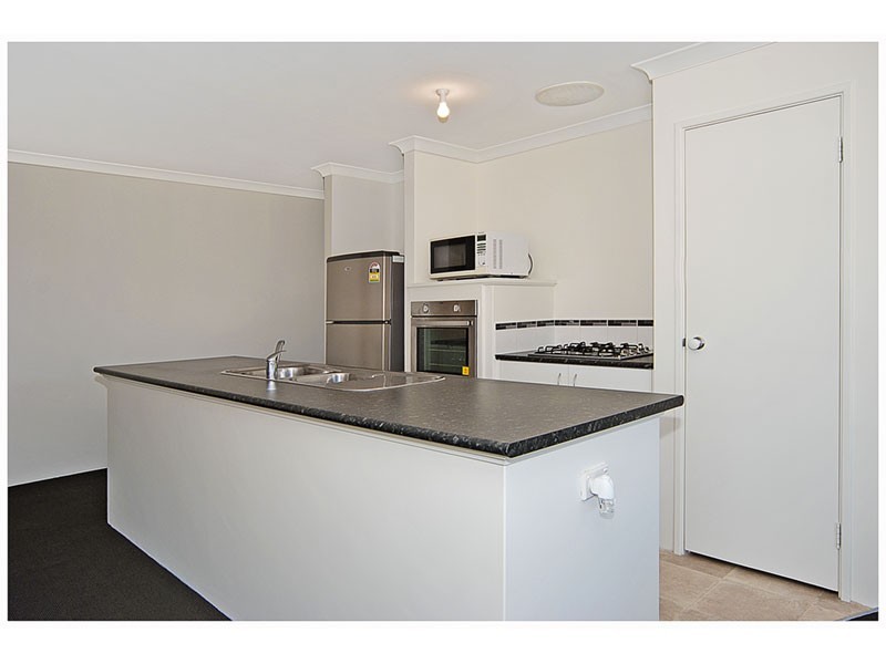 105 Ashley Road, Tapping WA 6065