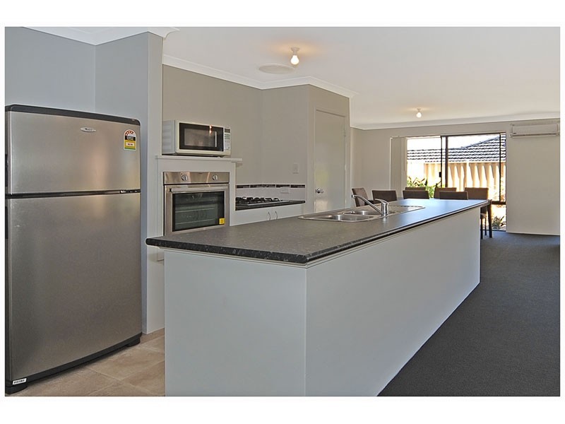 105 Ashley Road, Tapping WA 6065