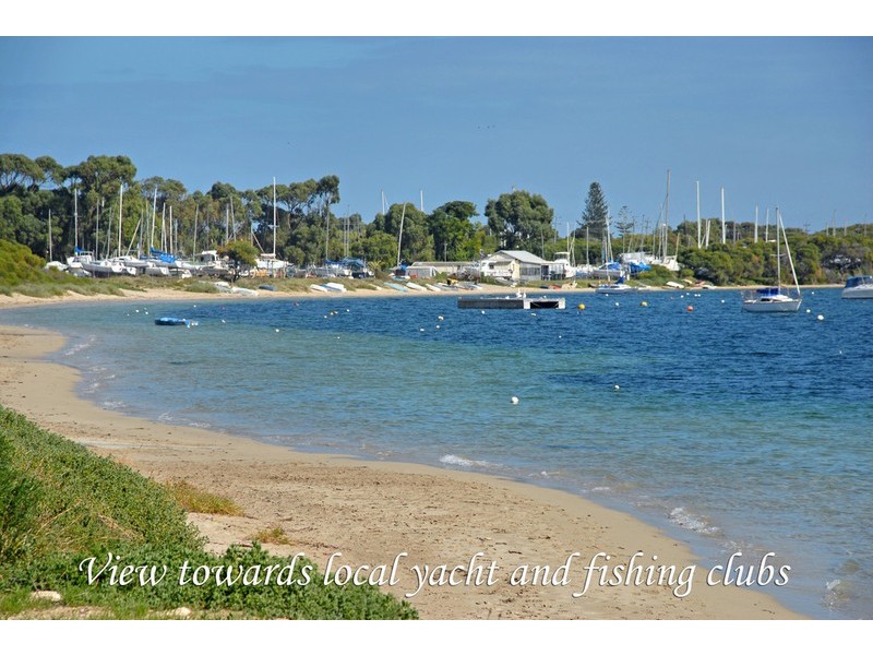 2B Hymus Street, Rockingham WA 6168