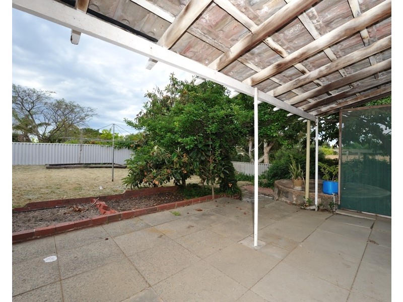 46 Smythe Street, Rockingham WA 6168