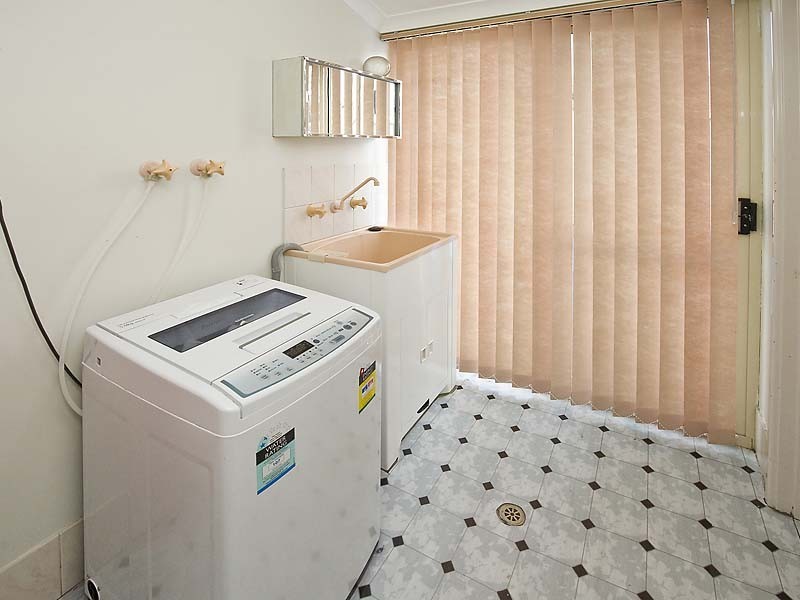 17 Coola Place, High Wycombe WA 6057