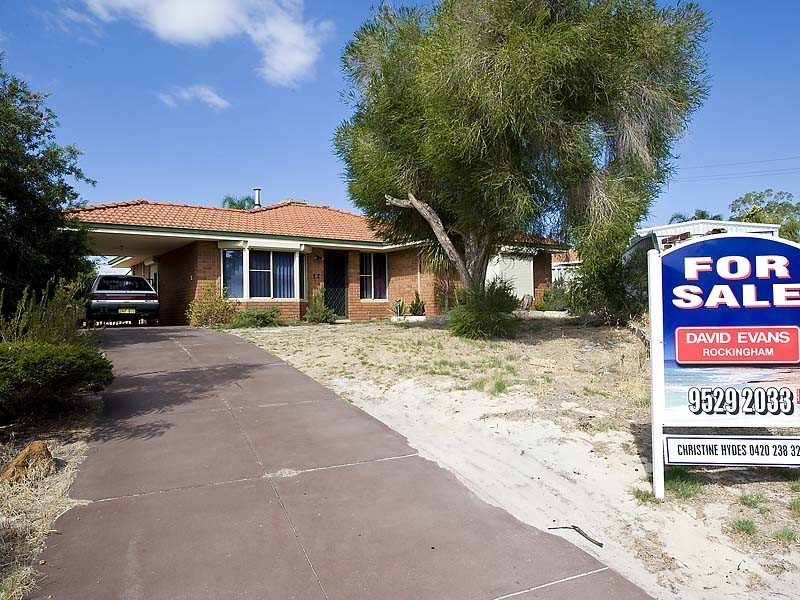 17 Coola Place, High Wycombe WA 6057