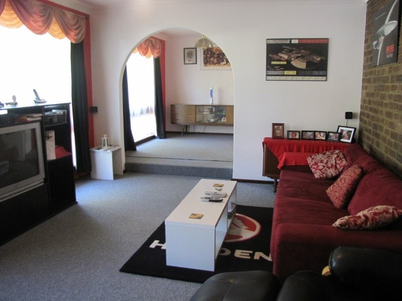 7 Bibanup Court, Hillman WA 6168