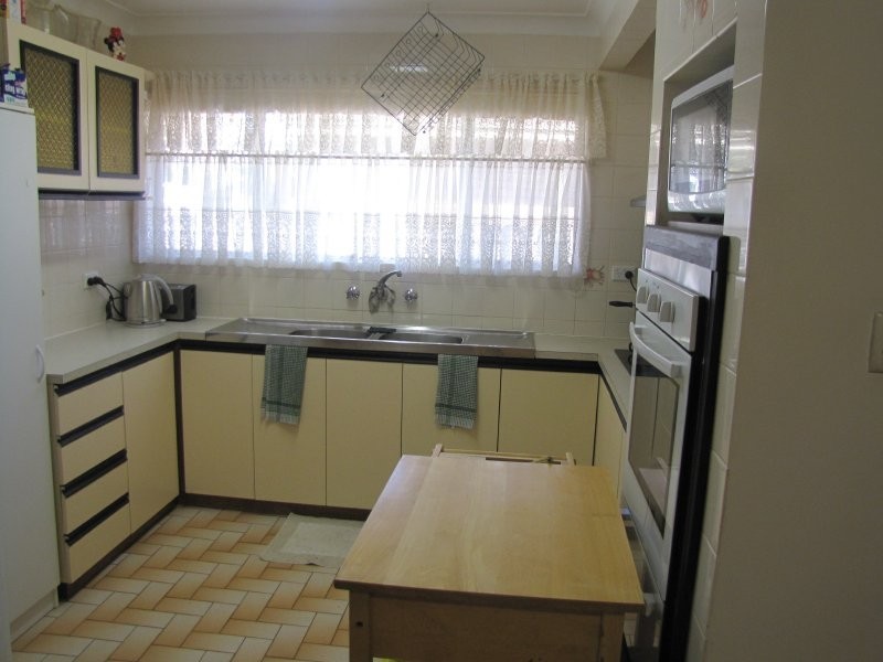 7 Bibanup Court, Hillman WA 6168