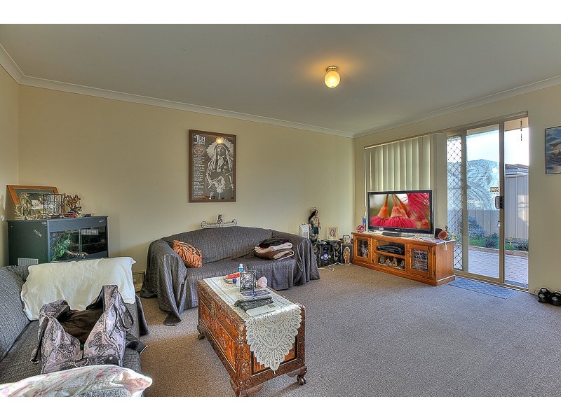 18/10 Hawkins Street, Rockingham WA 6168