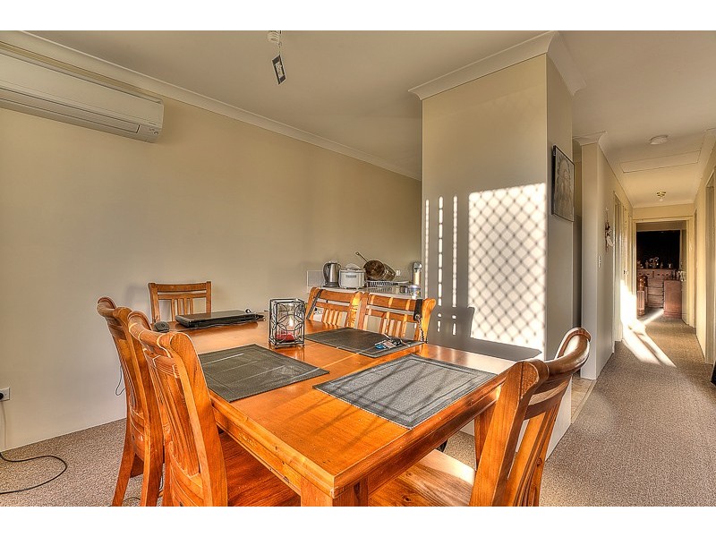 18/10 Hawkins Street, Rockingham WA 6168