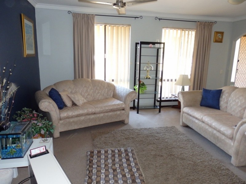 11 Tobin Way, Cooloongup WA 6168