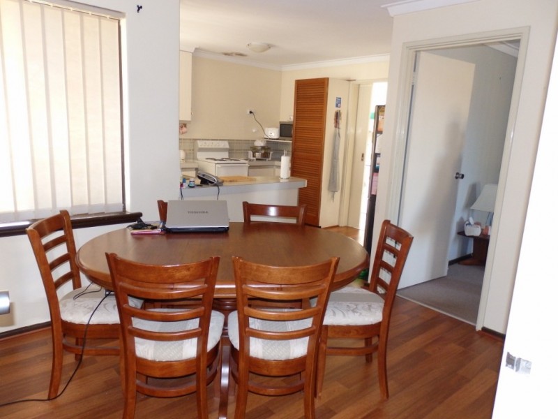 11 Tobin Way, Cooloongup WA 6168