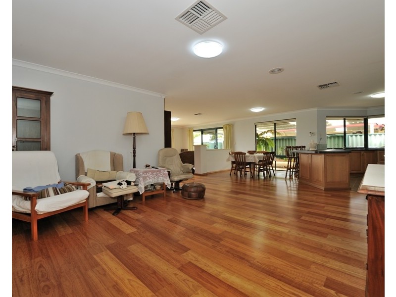17 Corfu Pass, Port Kennedy WA 6172