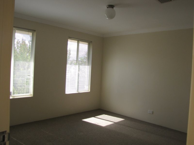 4 Ficifolia Brace, Baldivis WA 6171