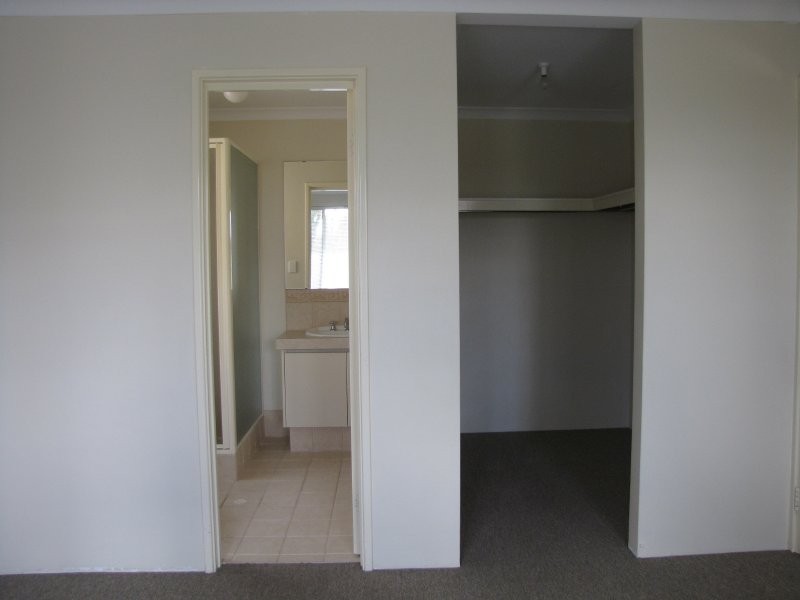 4 Ficifolia Brace, Baldivis WA 6171