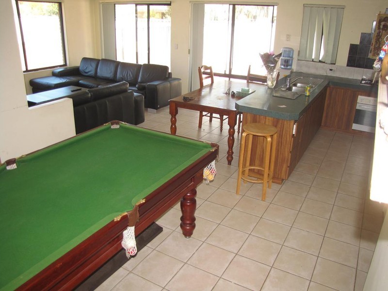 34 Currie Street, Warnbro WA 6169