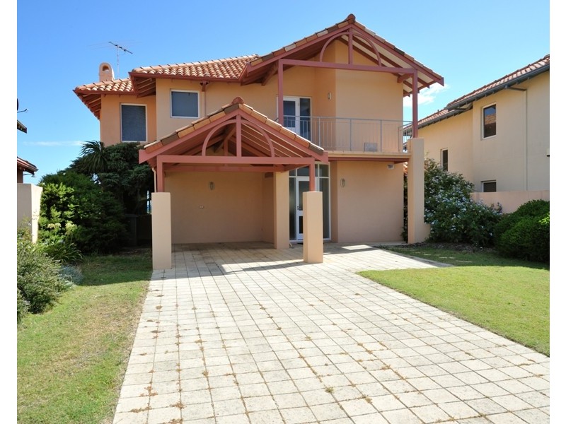 10 Wave Cove, Port Kennedy WA 6172