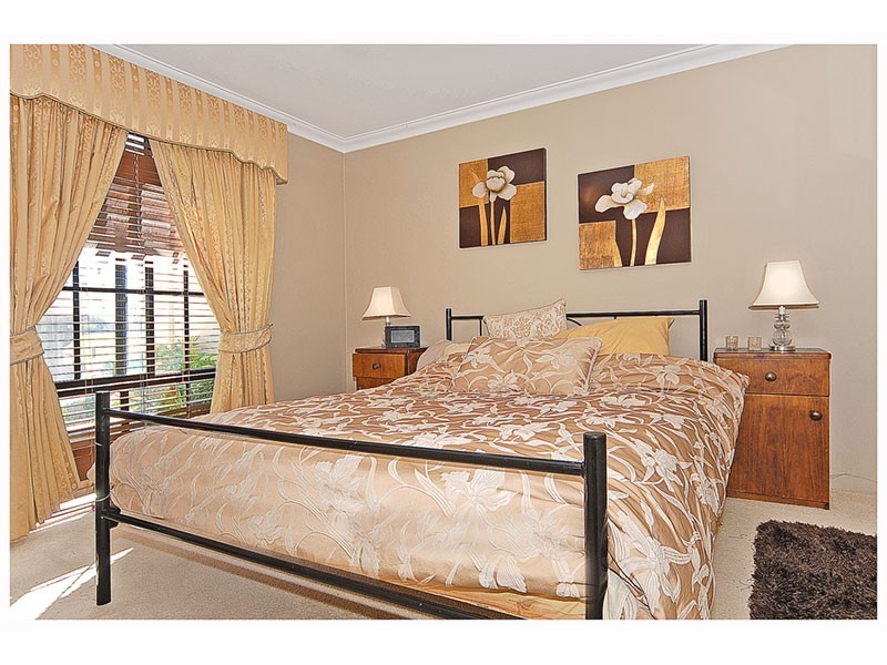 31 Salamanca Parkway, Port Kennedy WA 6172