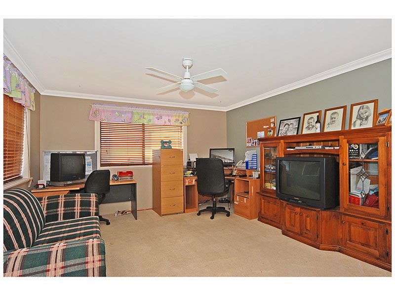 31 Salamanca Parkway, Port Kennedy WA 6172