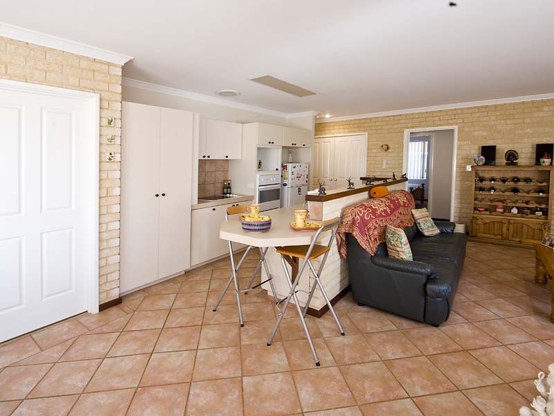 69b Gibson Street, Mandurah WA 6210