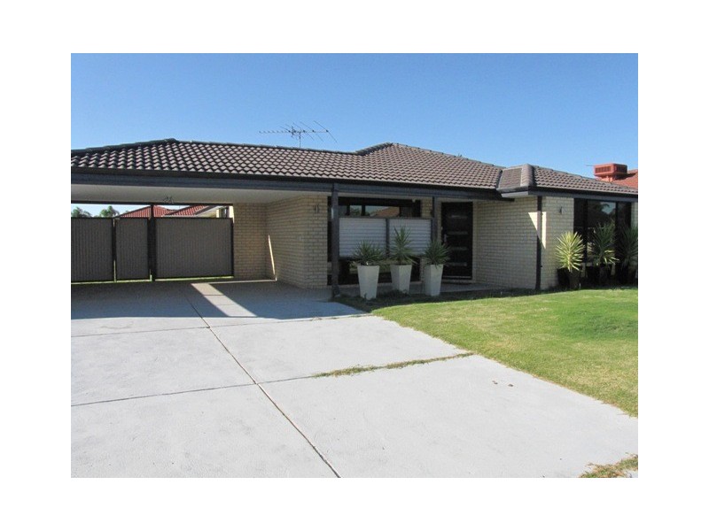 30 Menora Loop, Warnbro WA 6169