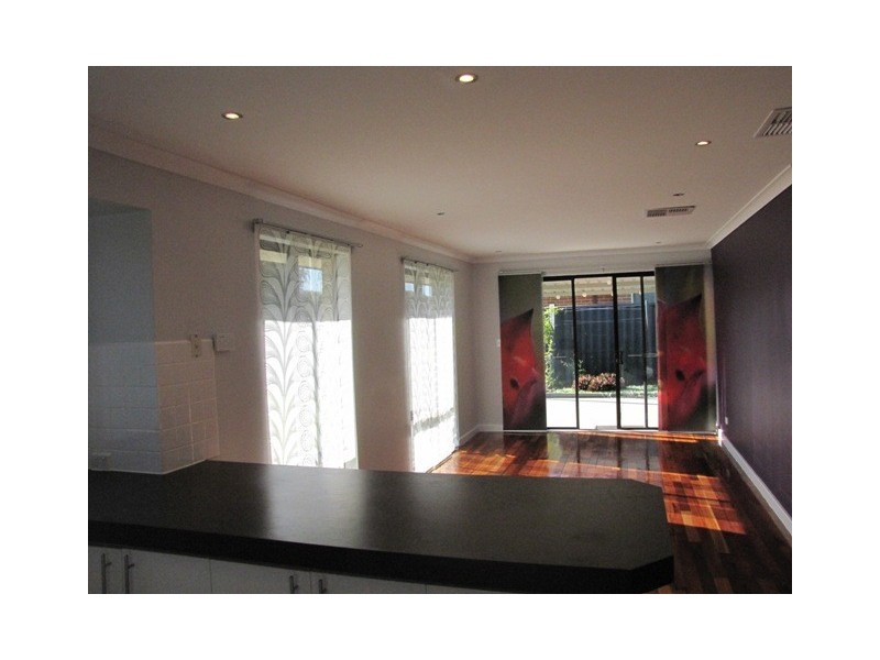 30 Menora Loop, Warnbro WA 6169