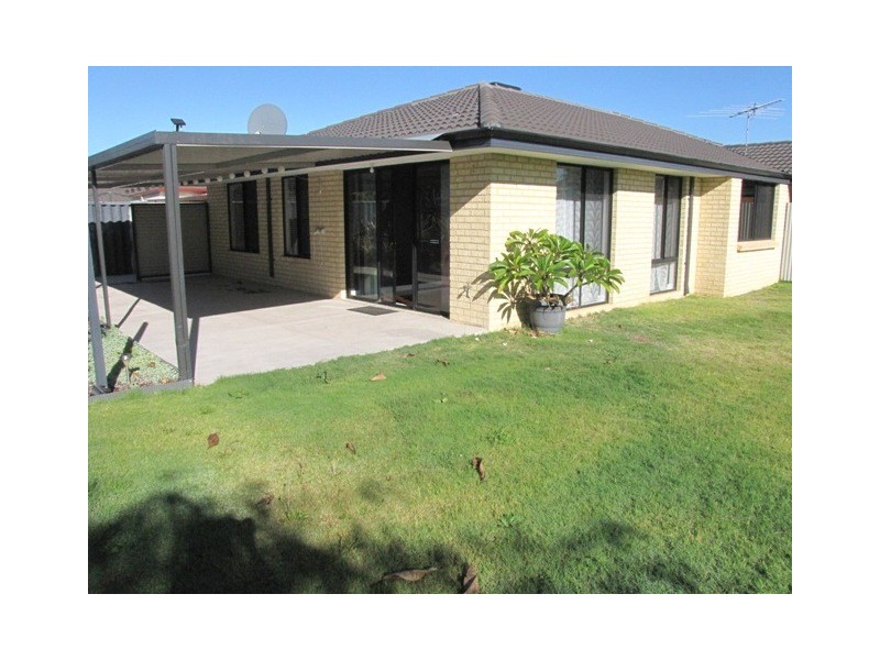 30 Menora Loop, Warnbro WA 6169