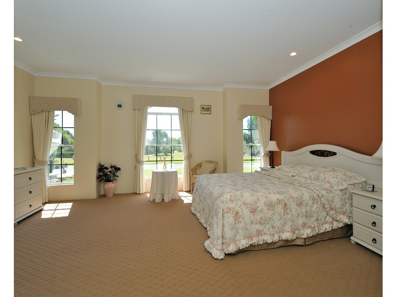 86 Baltimore Gardens, Port Kennedy WA 6172