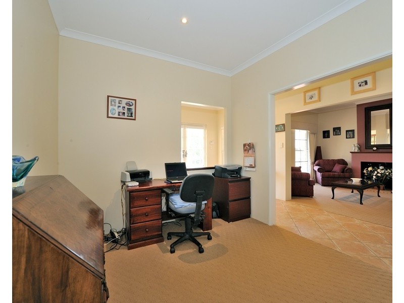 86 Baltimore Gardens, Port Kennedy WA 6172