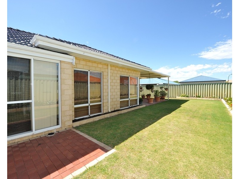 86 Baltimore Gardens, Port Kennedy WA 6172