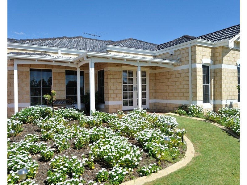 86 Baltimore Gardens, Port Kennedy WA 6172