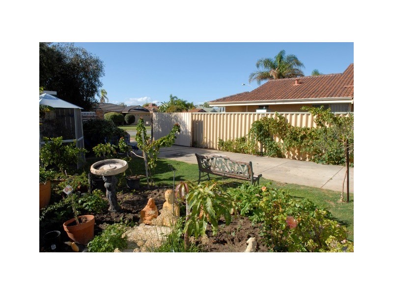 23 Triton Avenue, Waikiki WA 6169