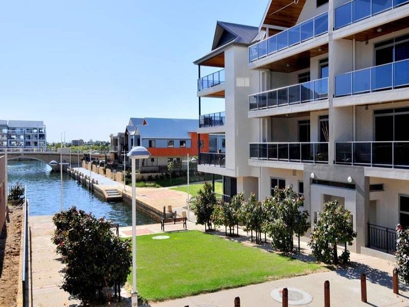 3/20 Vivaldi Drive, Mandurah WA 6210