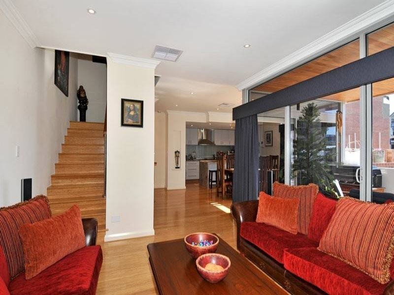 3/20 Vivaldi Drive, Mandurah WA 6210