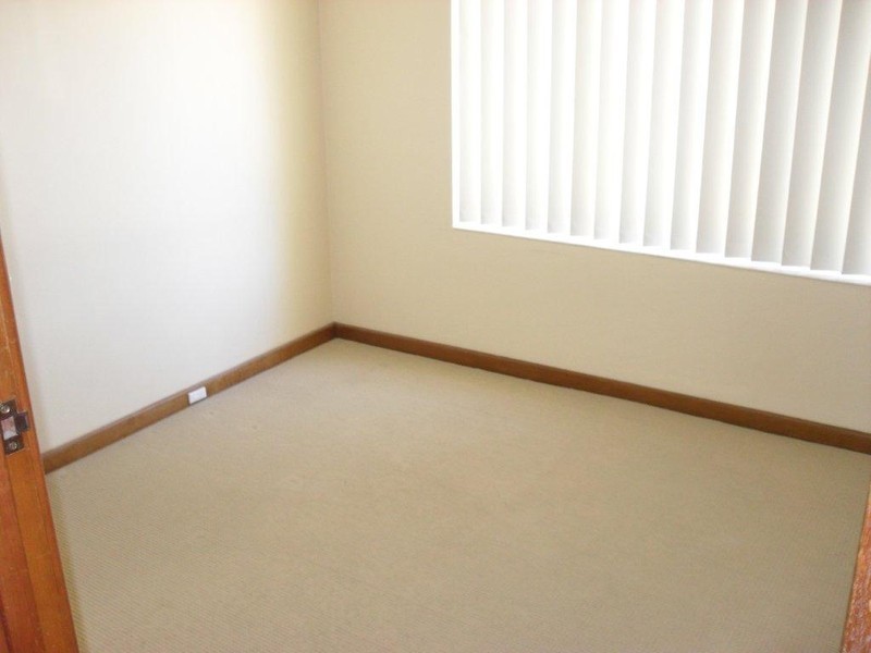 Unit 1, 9  Gloucester Ave, Shoalwater WA 6169