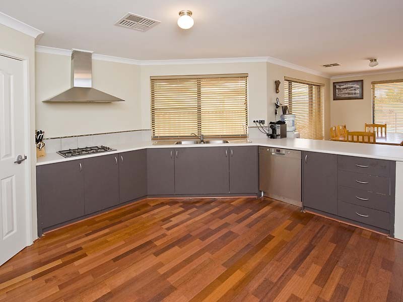 20 Brindabella Avenue, Rockingham WA 6168