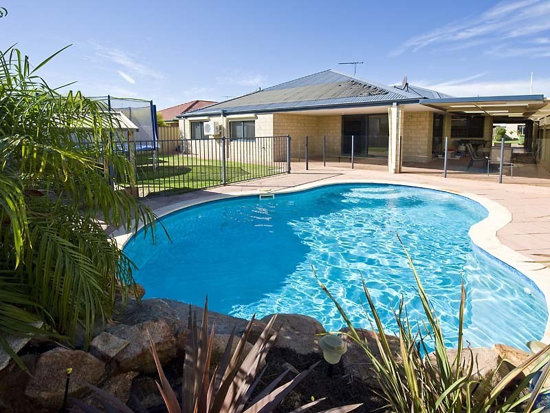 20 Brindabella Avenue, Rockingham WA 6168