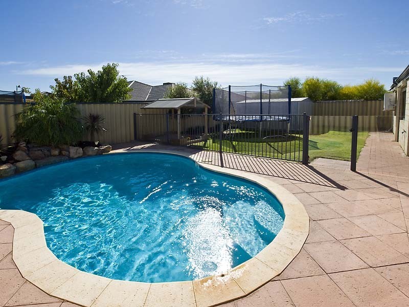 20 Brindabella Avenue, Rockingham WA 6168